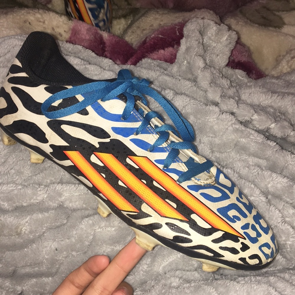 Messi soccer cleats